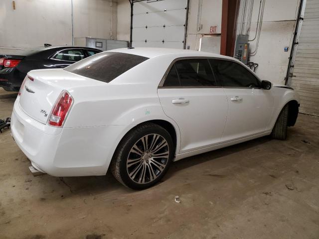  CHRYSLER 300 2013 Biały