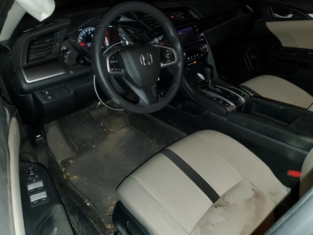 2017 Honda Civic - Image 8