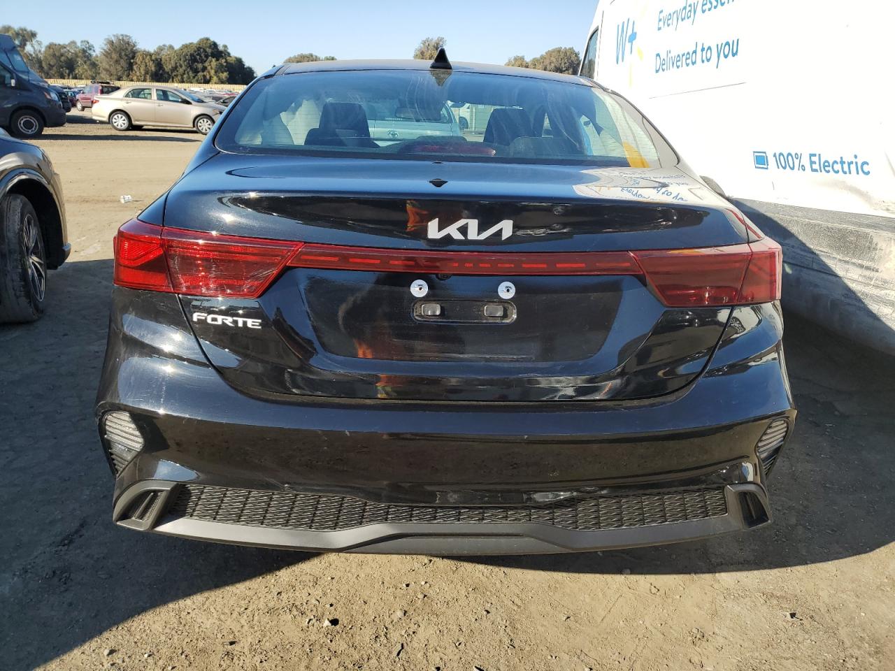 VIN 3KPF24AD6RE806300 2024 KIA FORTE no.6