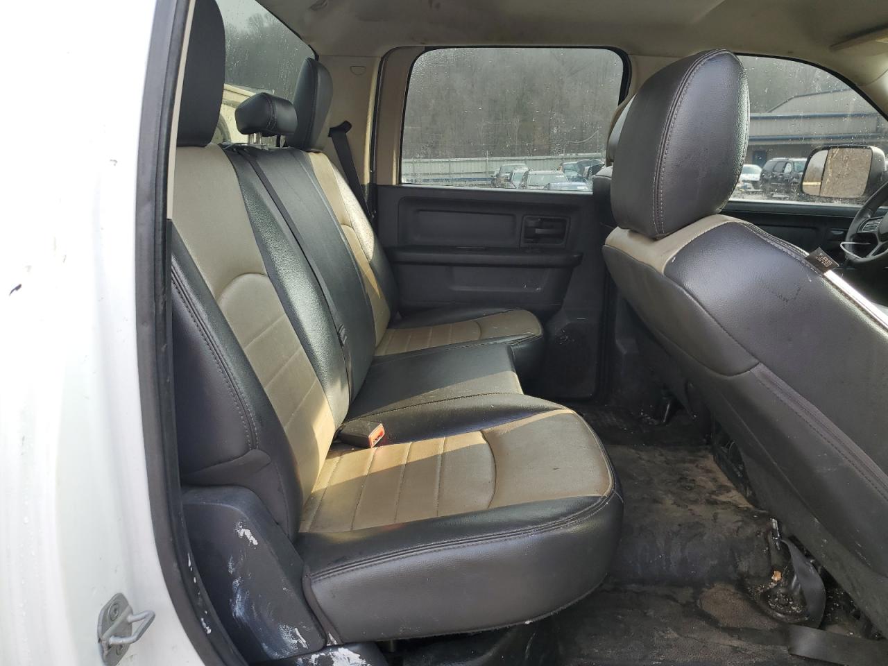 2012 Dodge RAM - Image 11