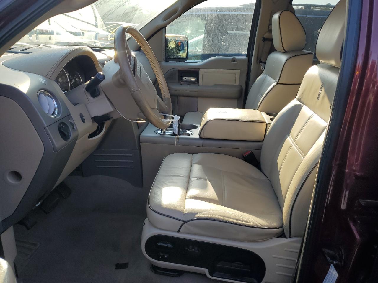 2006 Lincoln Mark Lt VIN: 5LTPW16506FJ10412 Lot: 84032064