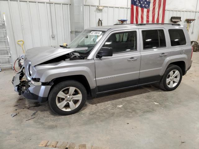  JEEP PATRIOT 2016 Srebrny