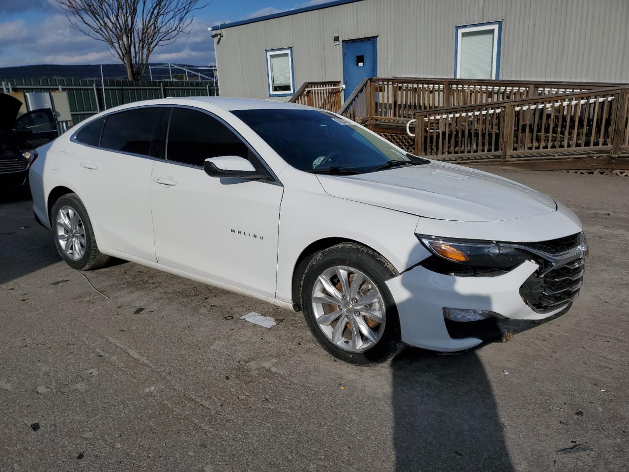 2020 Chevrolet Malibu - Image 4