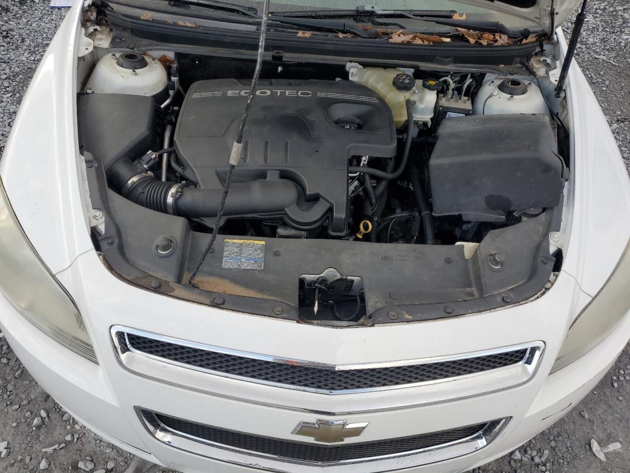 2009 Chevrolet Malibu - Image 11