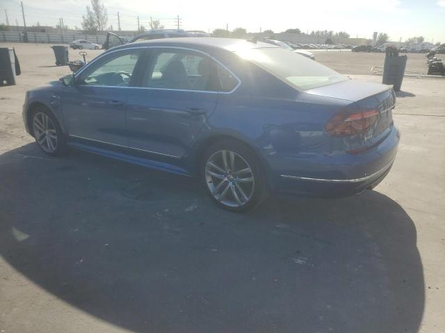  VOLKSWAGEN PASSAT 2017 Blue