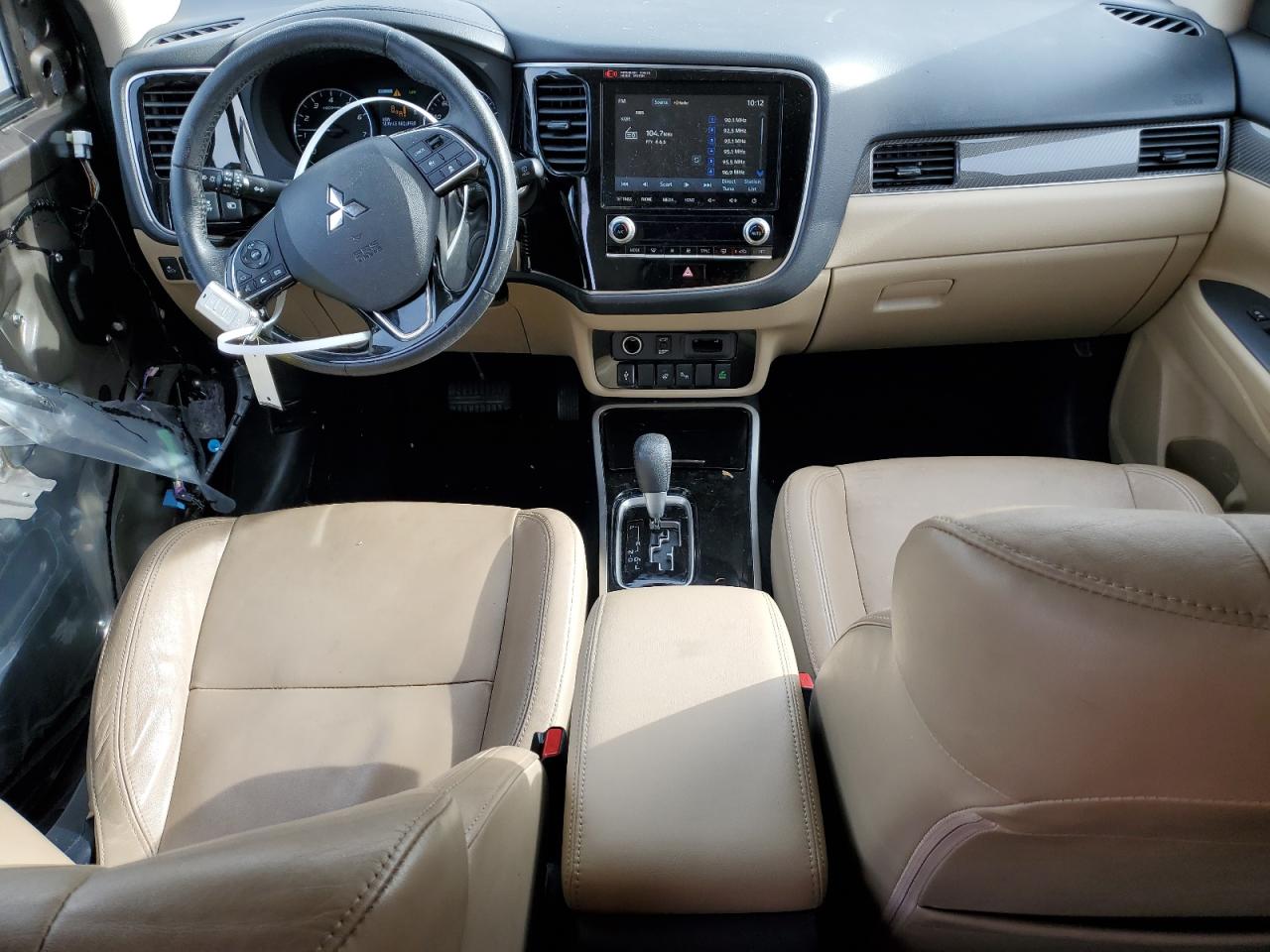 2020 Mitsubishi Outlander - Image 8