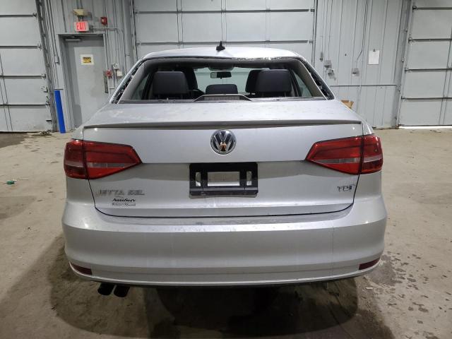  VOLKSWAGEN JETTA 2015 Сріблястий