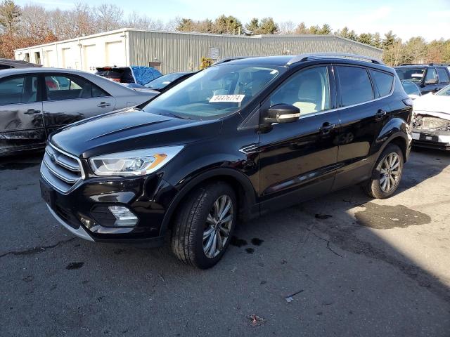  FORD ESCAPE 2017 Czarny