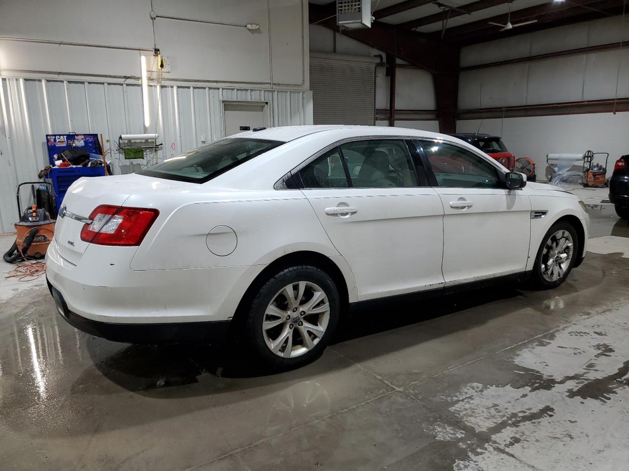 2010 Ford Taurus Sel VIN: 1FAHP2EW1AG159812 Lot: 86823894