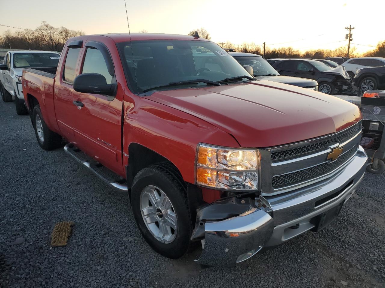 2013 Chevrolet Silverado - Image 4