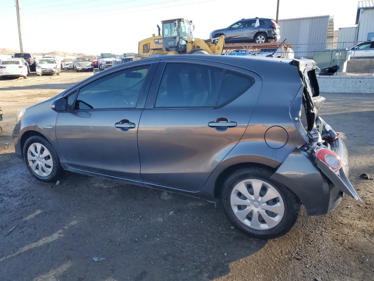 VIN JTDKDTB31E1575344 2014 TOYOTA PRIUS no.2