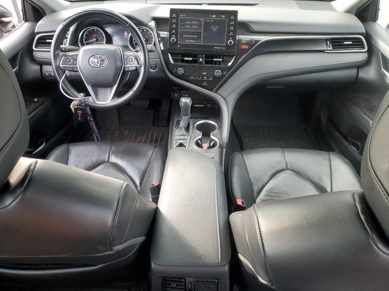 2022 Toyota Camry - Image 8