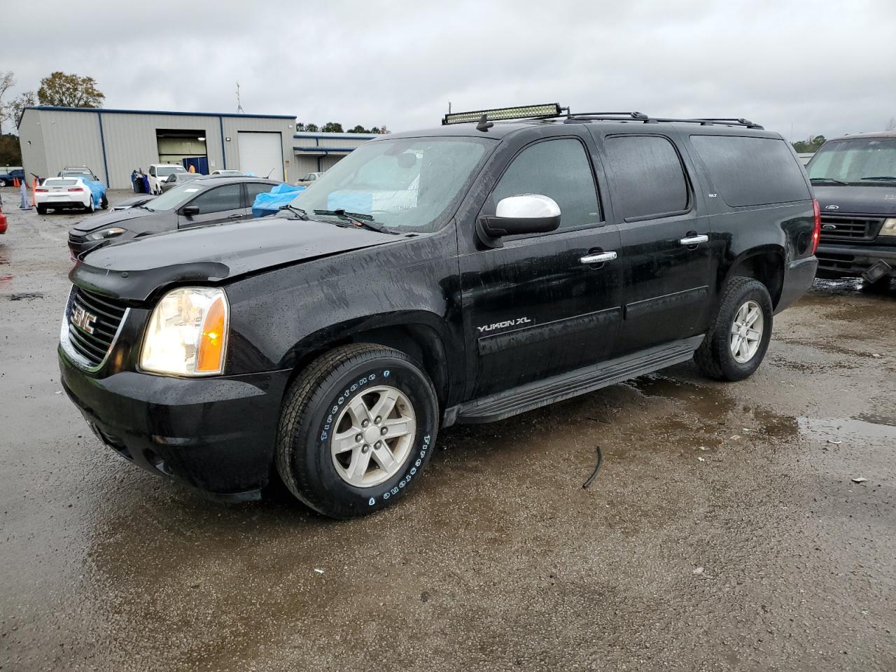 VIN 1GKS1KE01ER171230 2014 GMC YUKON no.1