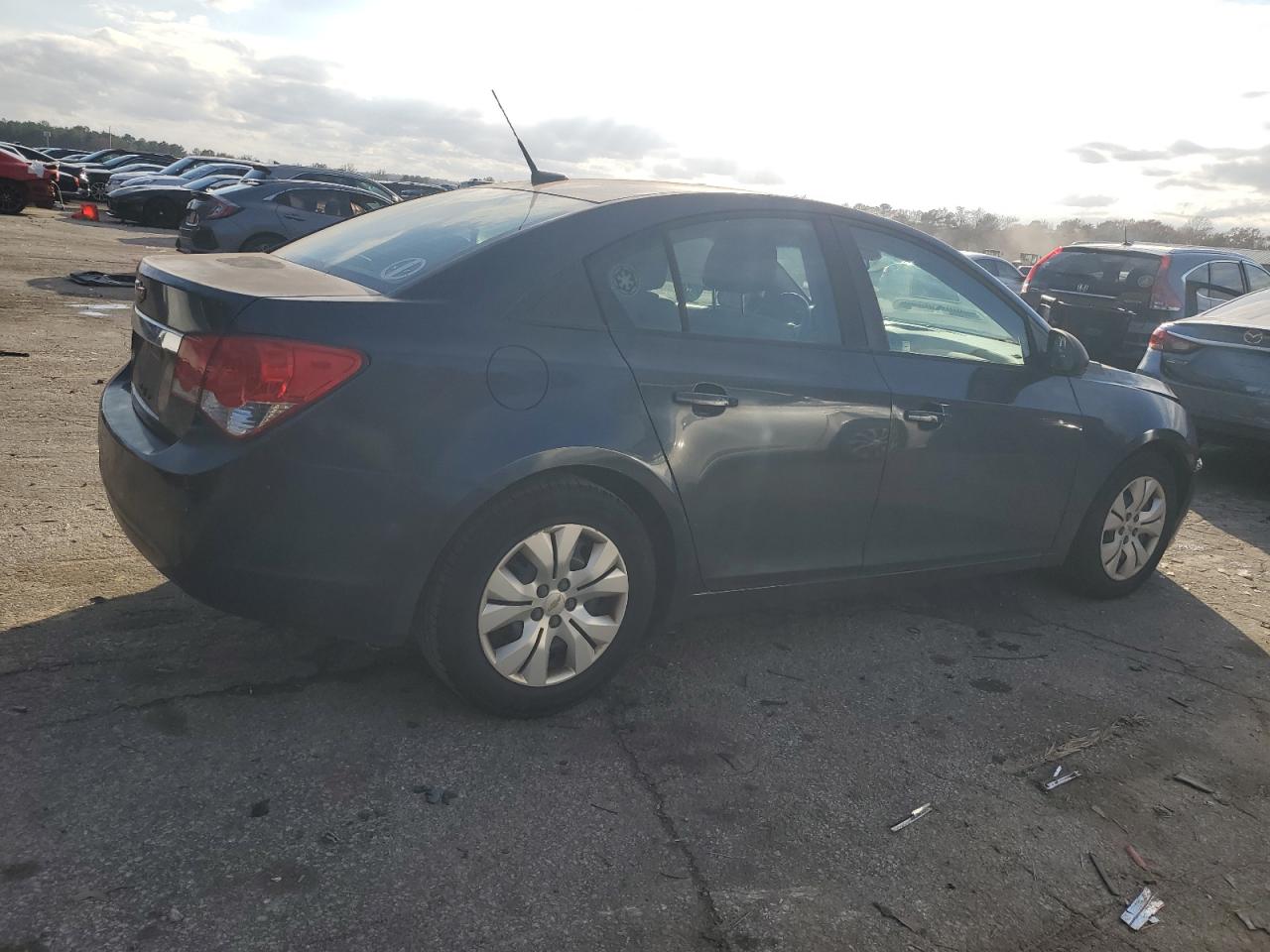 VIN 1G1PA5SH3E7232725 2014 CHEVROLET CRUZE no.3