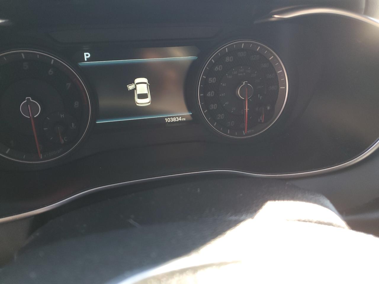 2019 Genesis G70 - Image 9
