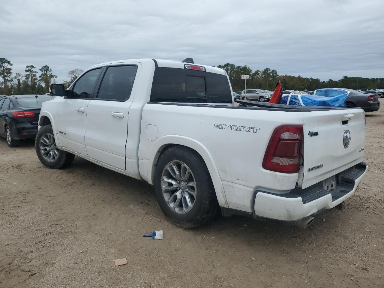 2021 RAM 1500 - Image 2