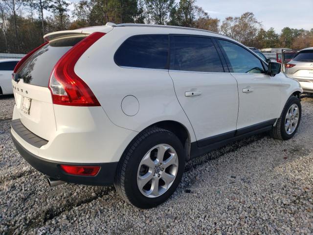  VOLVO XC60 2013 White