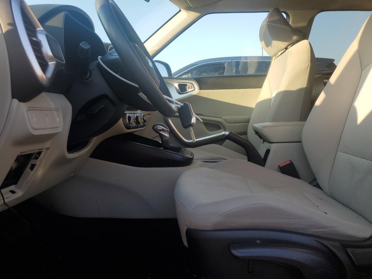 2020 Kia Soul - Image 7