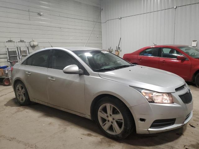 Sedans CHEVROLET CRUZE 2014 Srebrny