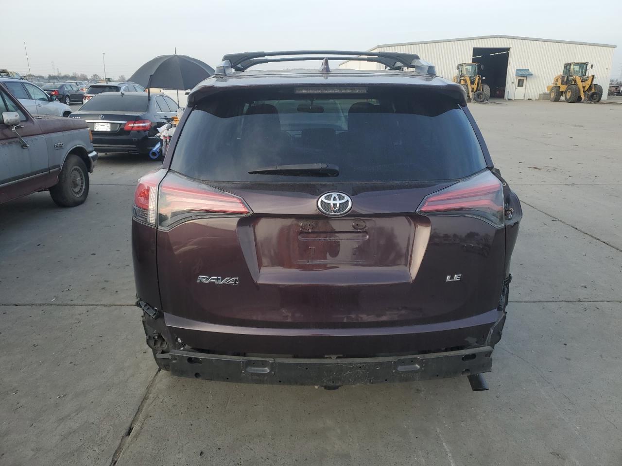 VIN 2T3ZFREV6GW237645 2016 TOYOTA RAV4 no.6