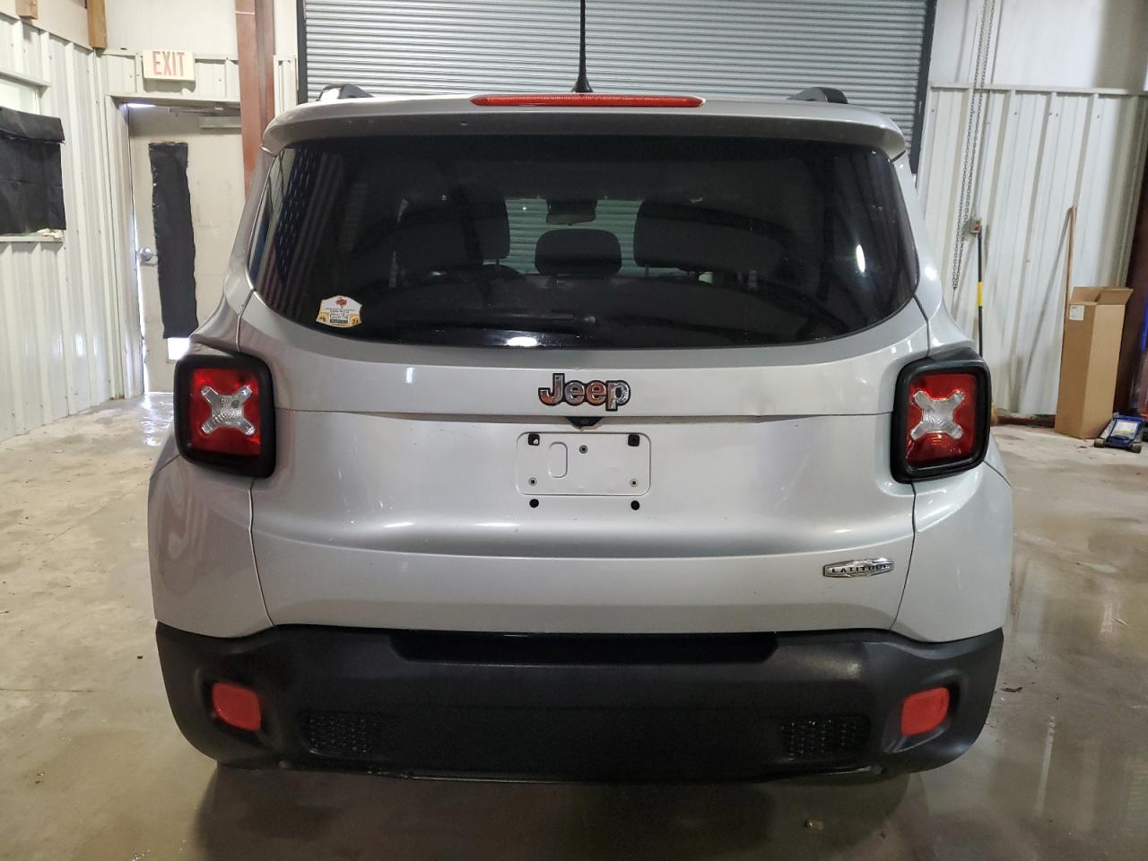 VIN ZACCJABT1GPC77512 2016 JEEP RENEGADE no.6