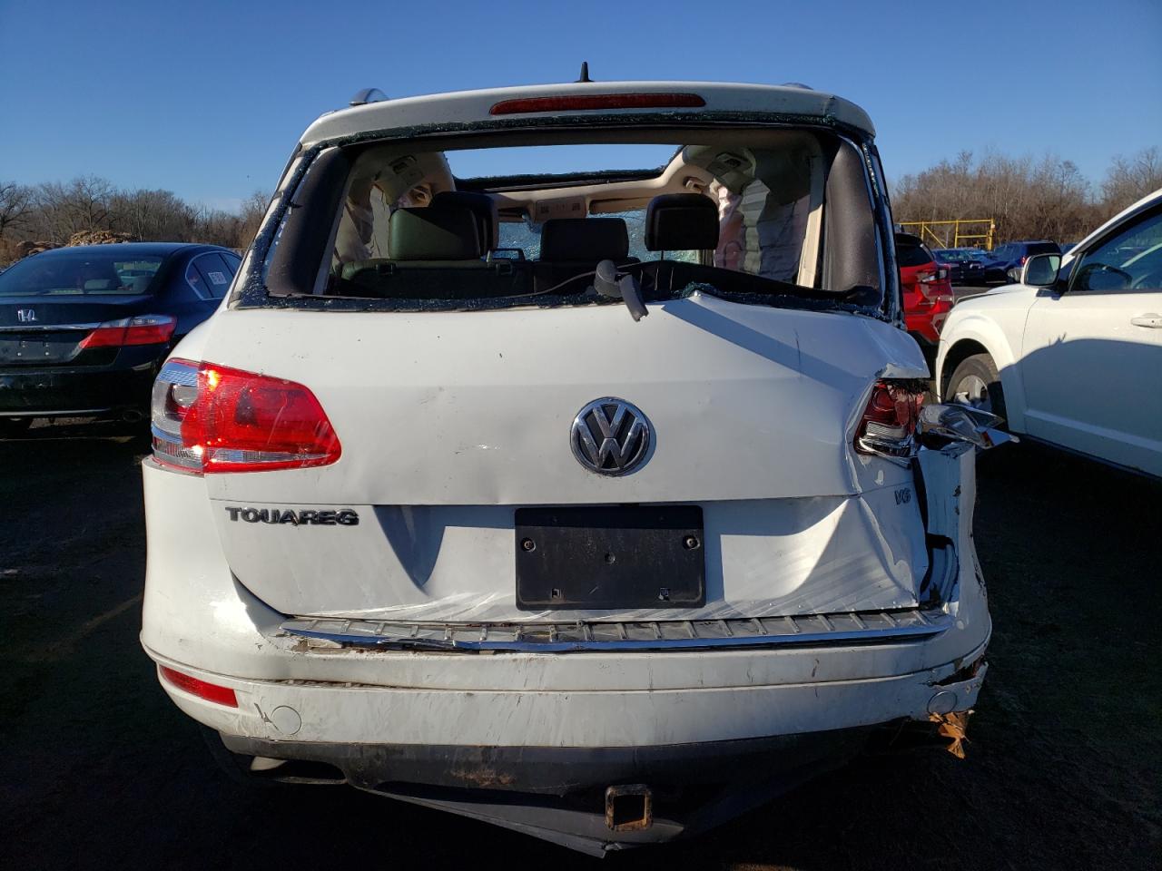 VIN WVGEF9BP8DD001796 2013 VOLKSWAGEN TOUAREG no.6