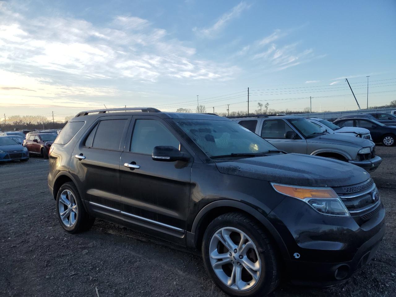 VIN 1FM5K8F83FGA16538 2015 FORD EXPLORER no.4