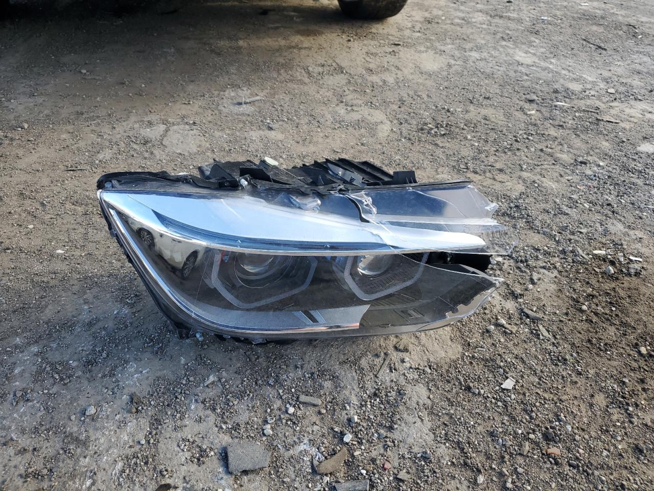 2017 BMW 320 I VIN: WBA8E1G38HNU17887 Lot: 83497174