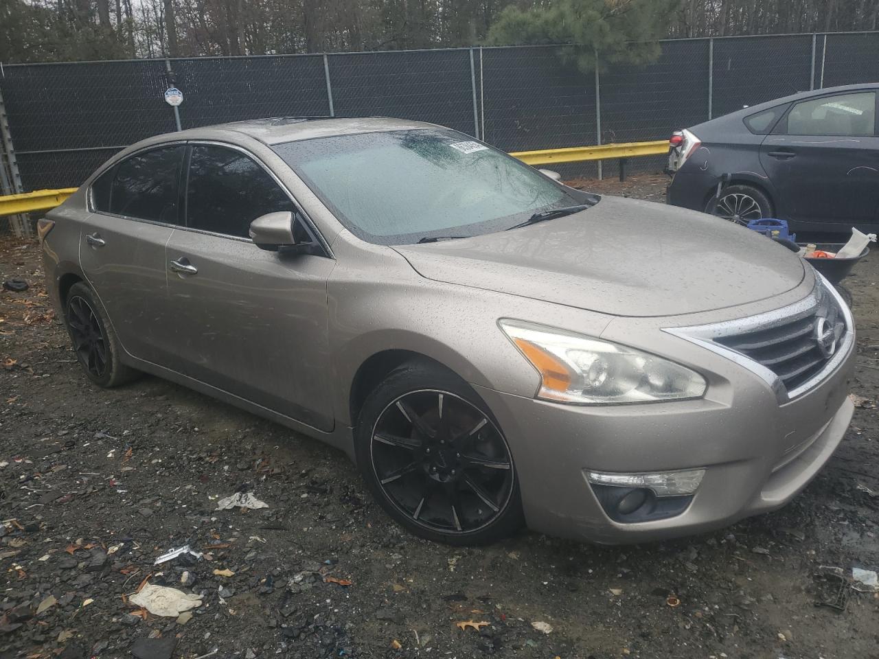 VIN 1N4AL3AP0EC203023 2014 NISSAN ALTIMA no.4