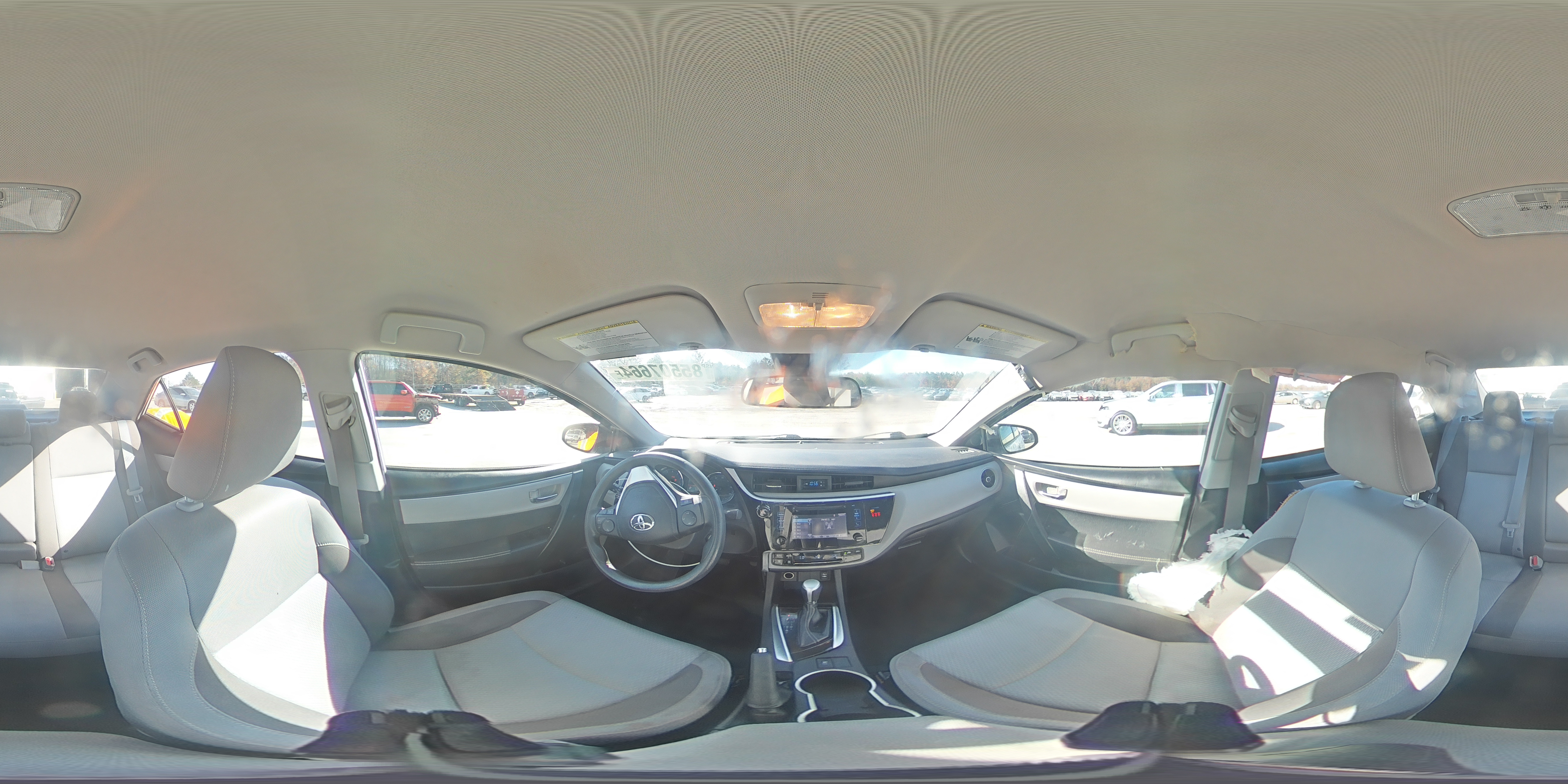 2018 Toyota Corolla L VIN: 5YFBURHEXJP832762 Lot: 85507664