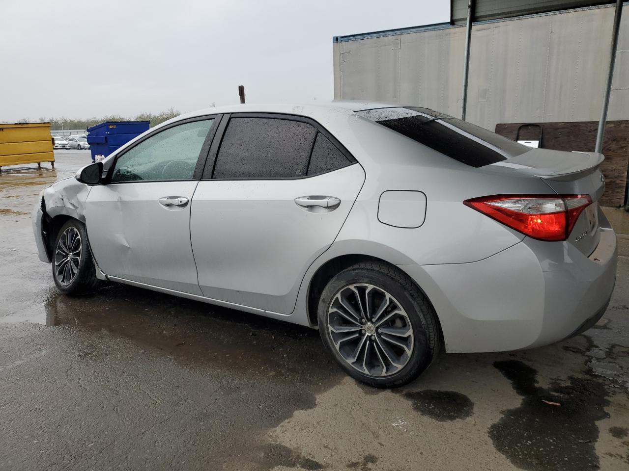 VIN 2T1BURHE5FC394174 2015 TOYOTA COROLLA no.2