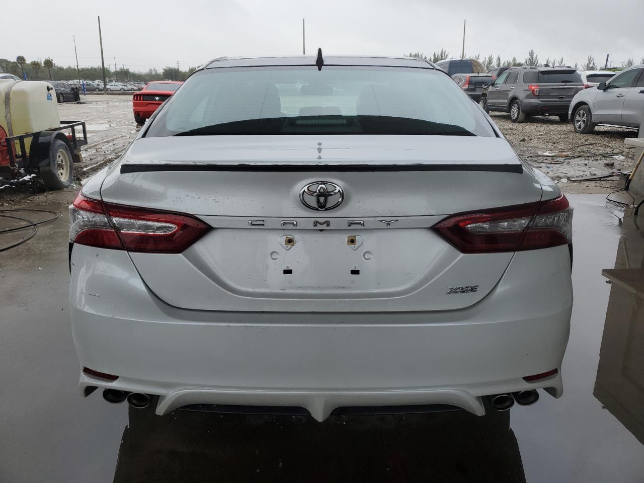 2019 Toyota Camry - Image 6