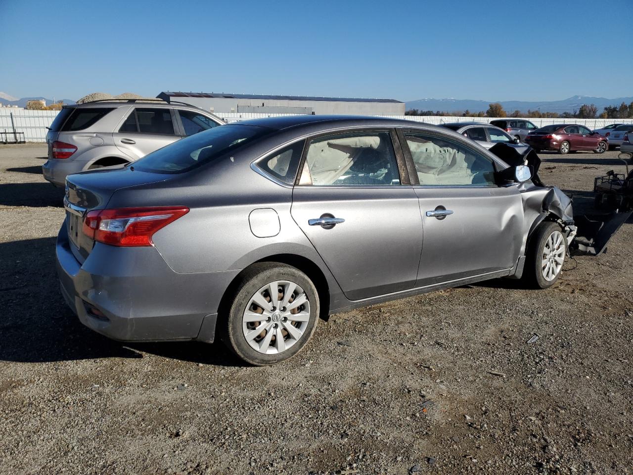 VIN 3N1AB7AP1HY270846 2017 NISSAN SENTRA no.3