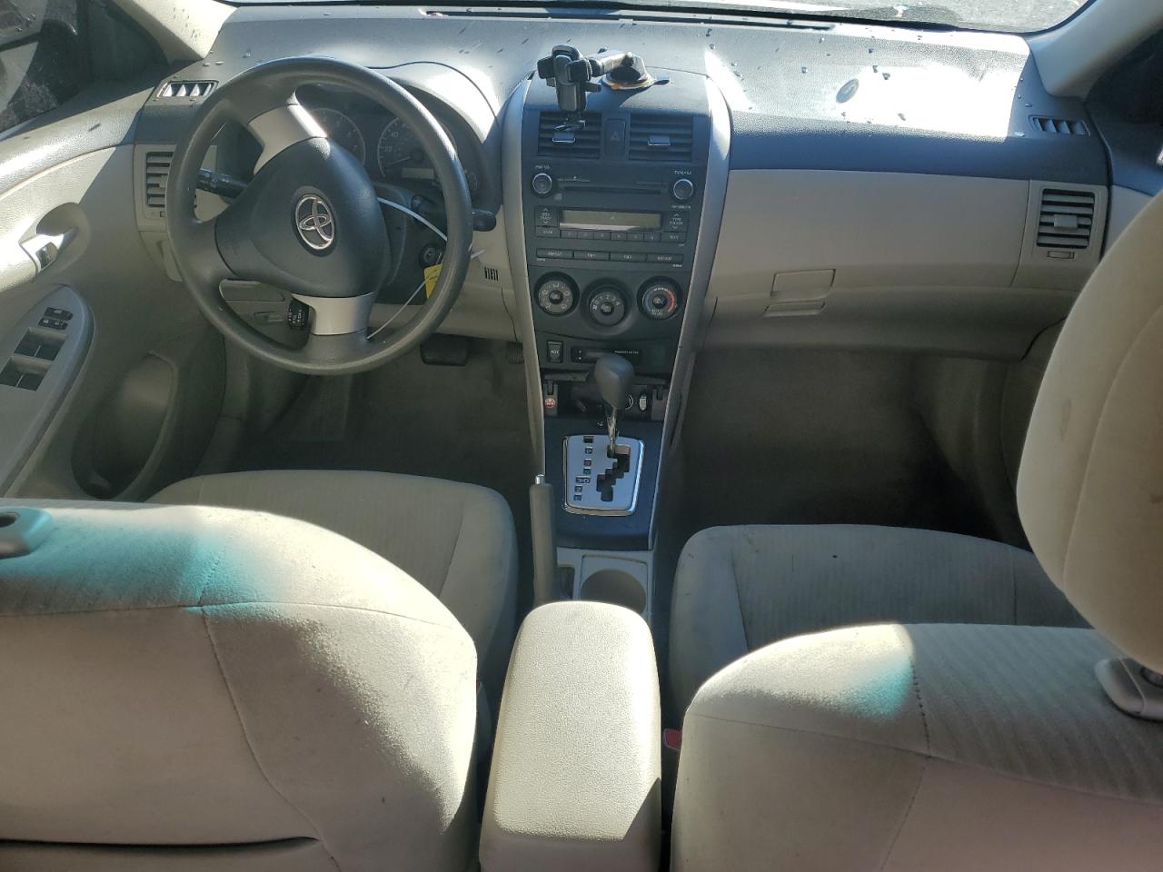 2010 Toyota Corolla - Image 8