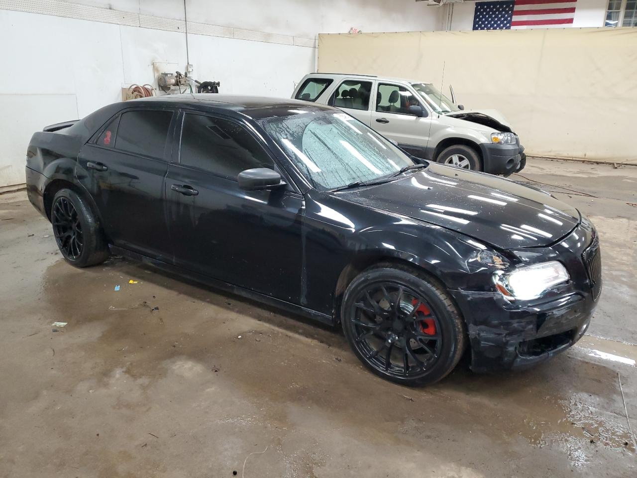 VIN 2C3CCAKT4DH652868 2013 CHRYSLER 300 no.4