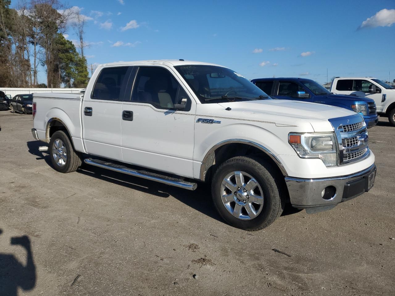 VIN 1FTFW1CF8EFA58716 2014 FORD F-150 no.4