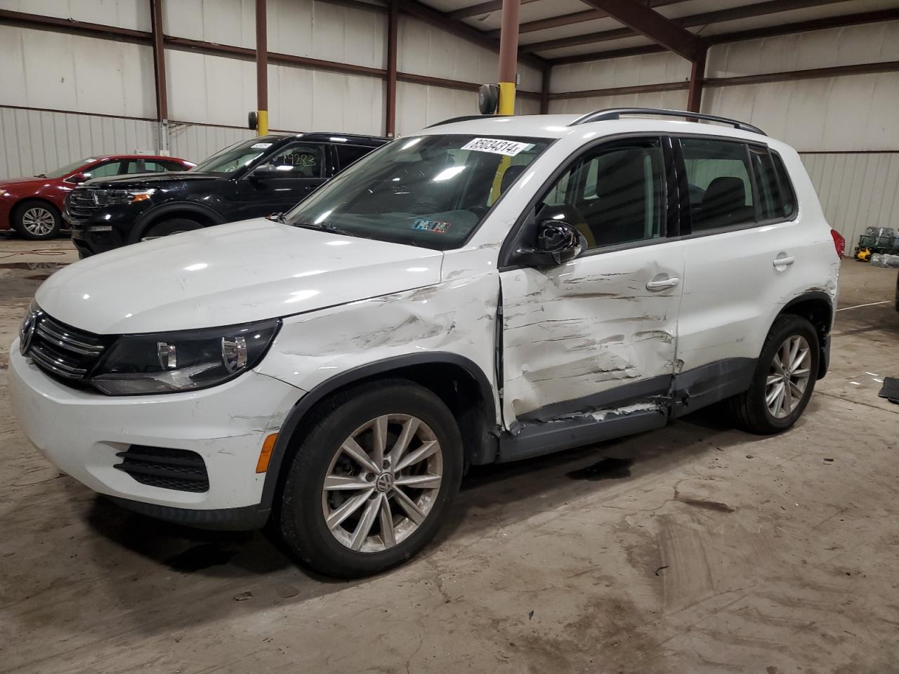 2017 Volkswagen Tiguan - Image 1