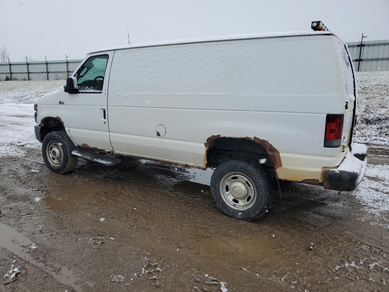 2012 Ford Econoline - Image 2
