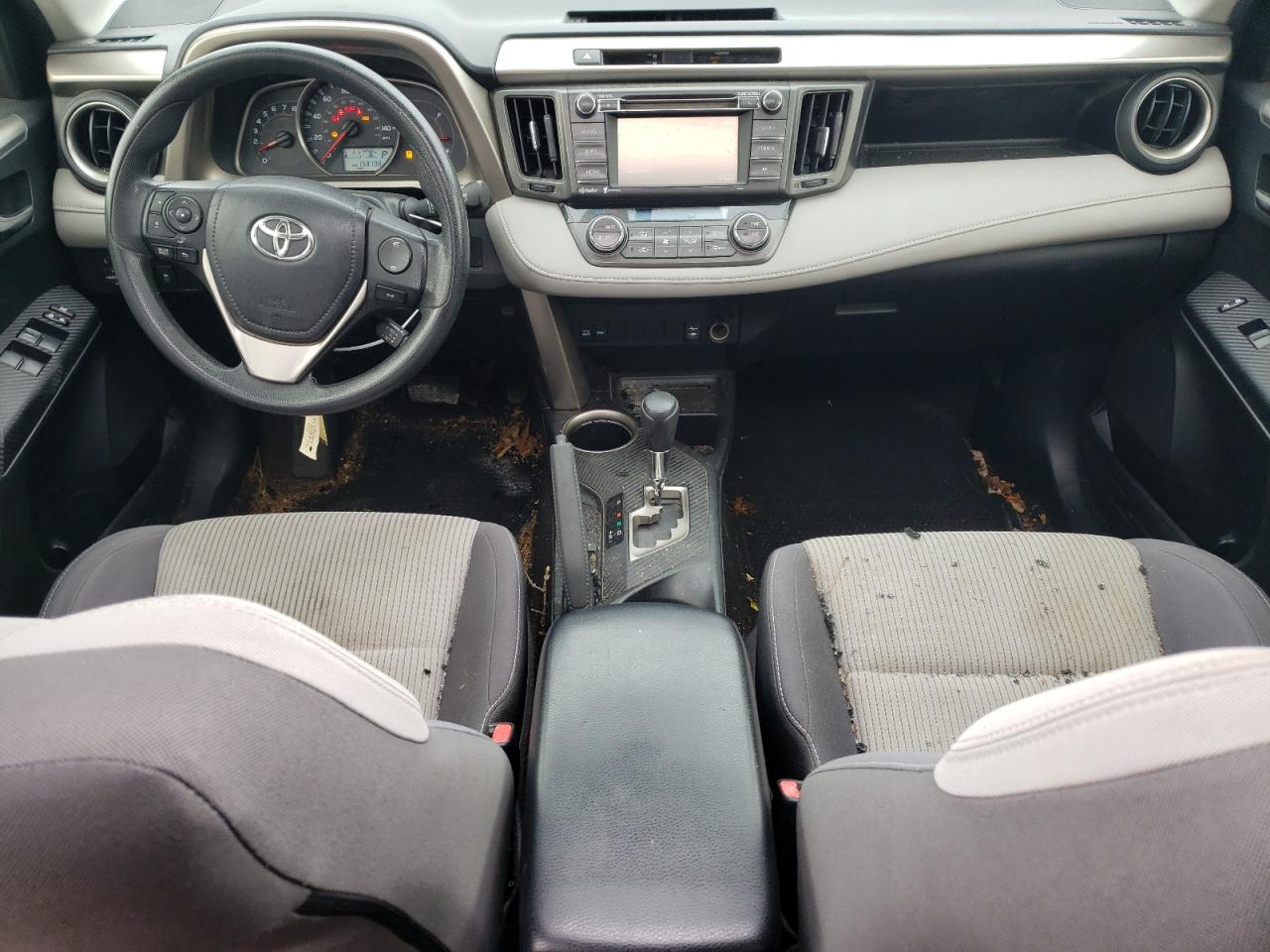 2015 Toyota RAV 4 - Image 8