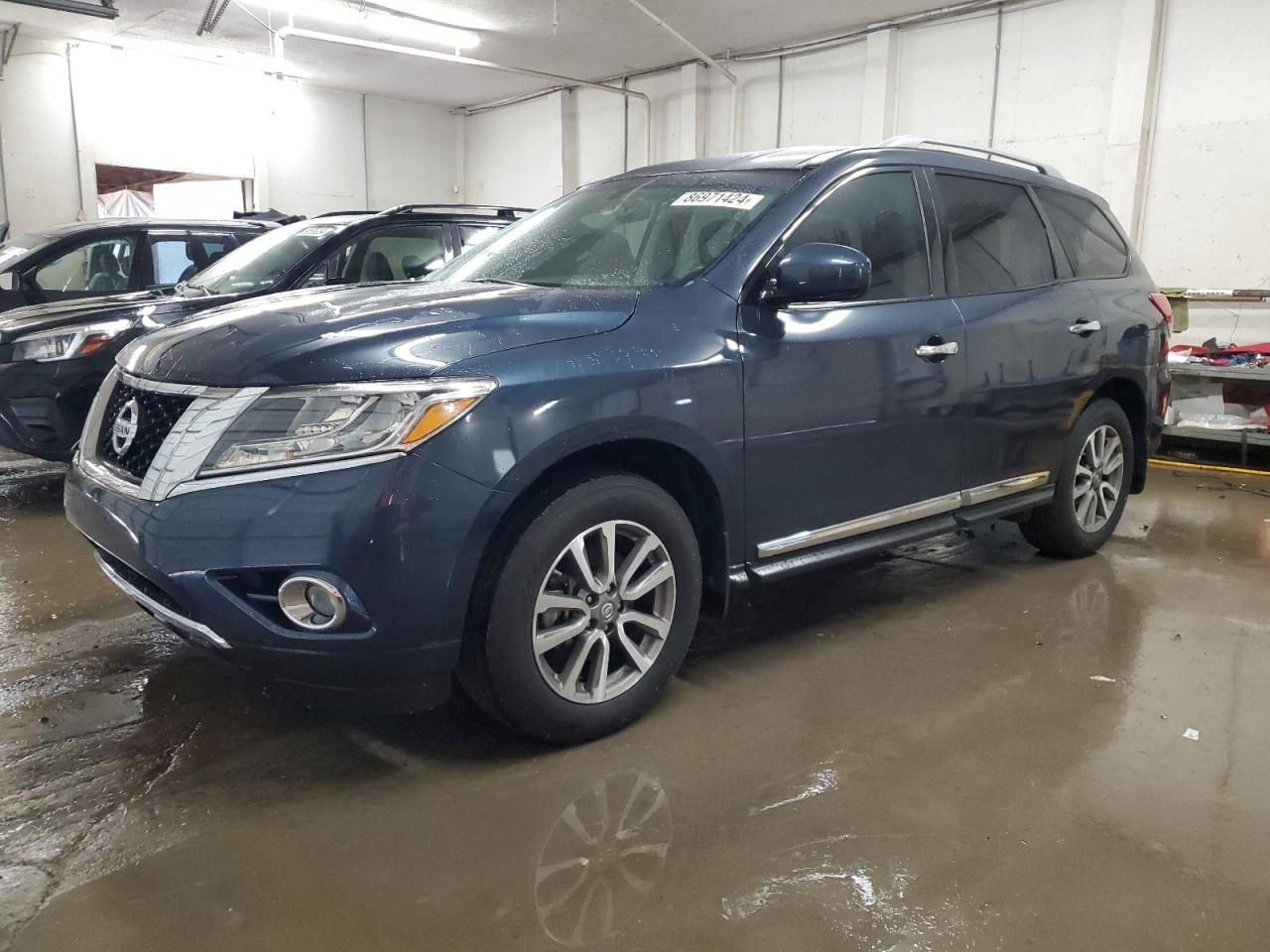 2013 Nissan Pathfinder - Image 1