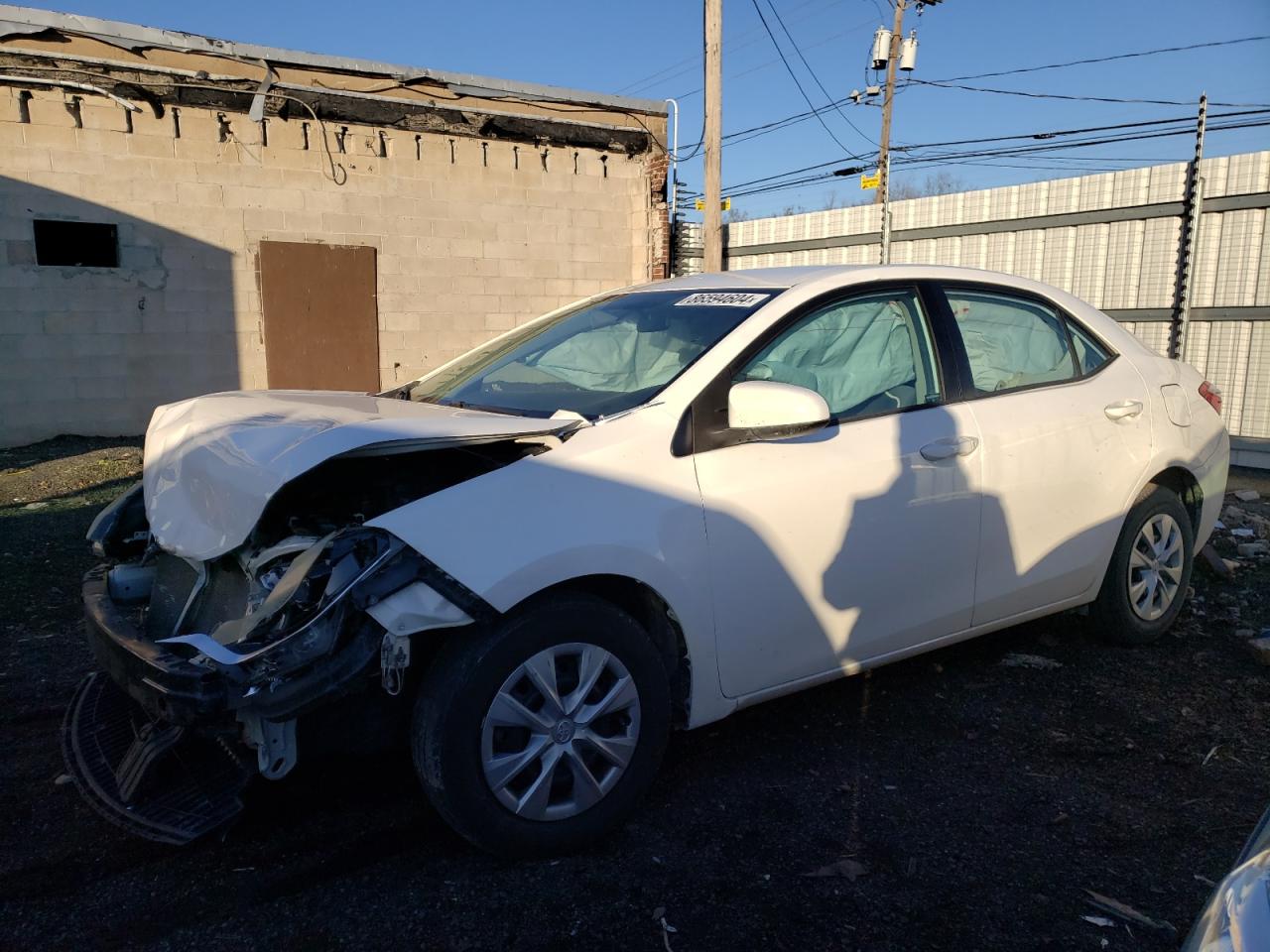 VIN 2T1BURHEXFC273768 2015 TOYOTA COROLLA no.1