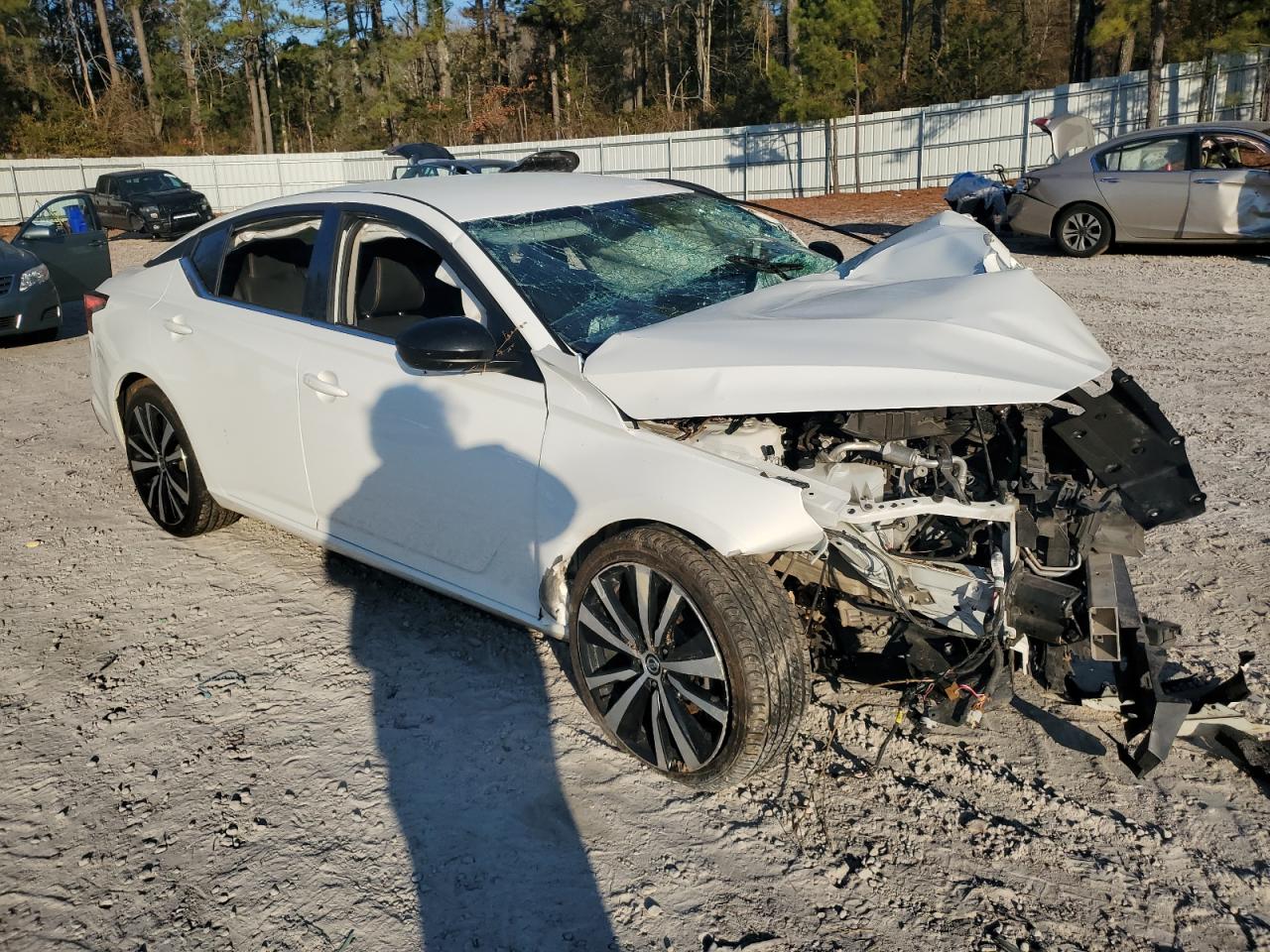 2019 Nissan Altima - Image 4