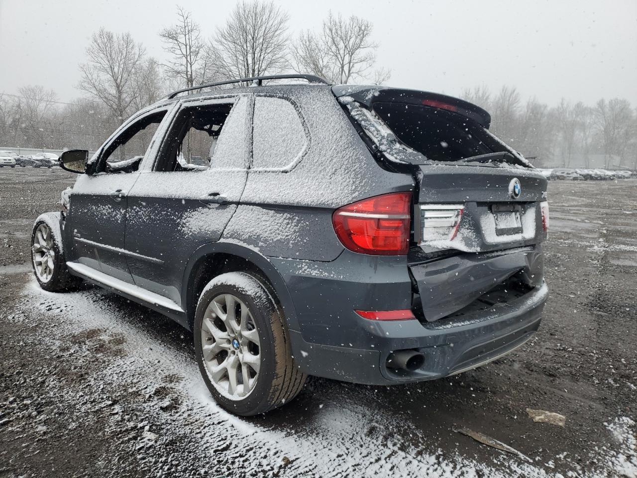 2012 BMW X5 - Image 2