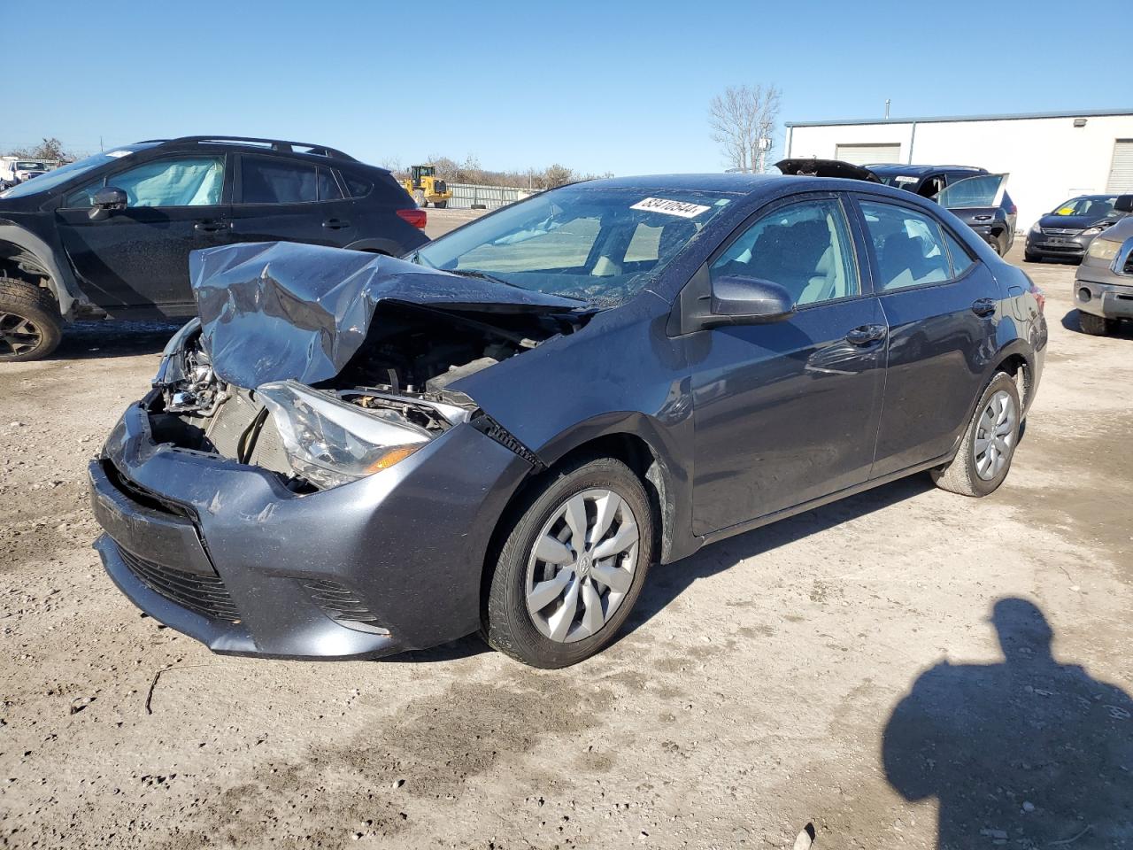 VIN 5YFBURHE0FP186512 2015 TOYOTA COROLLA no.1