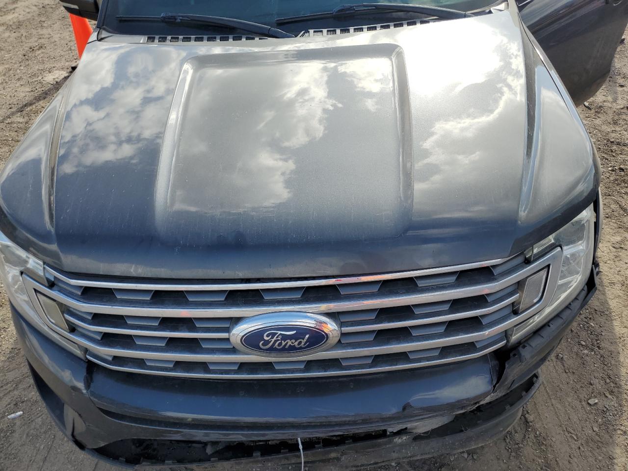 2019 Ford Expedition - Image 12