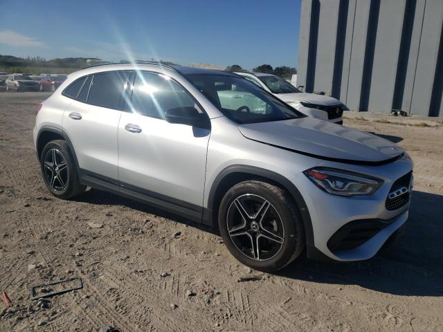  MERCEDES-BENZ GLA-CLASS 2023 Silver