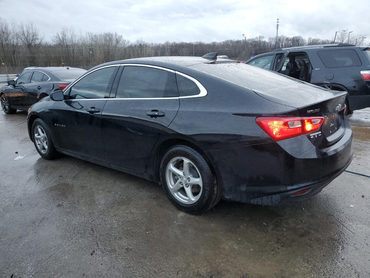 VIN 1G1ZB5ST3HF275465 2017 CHEVROLET MALIBU no.2