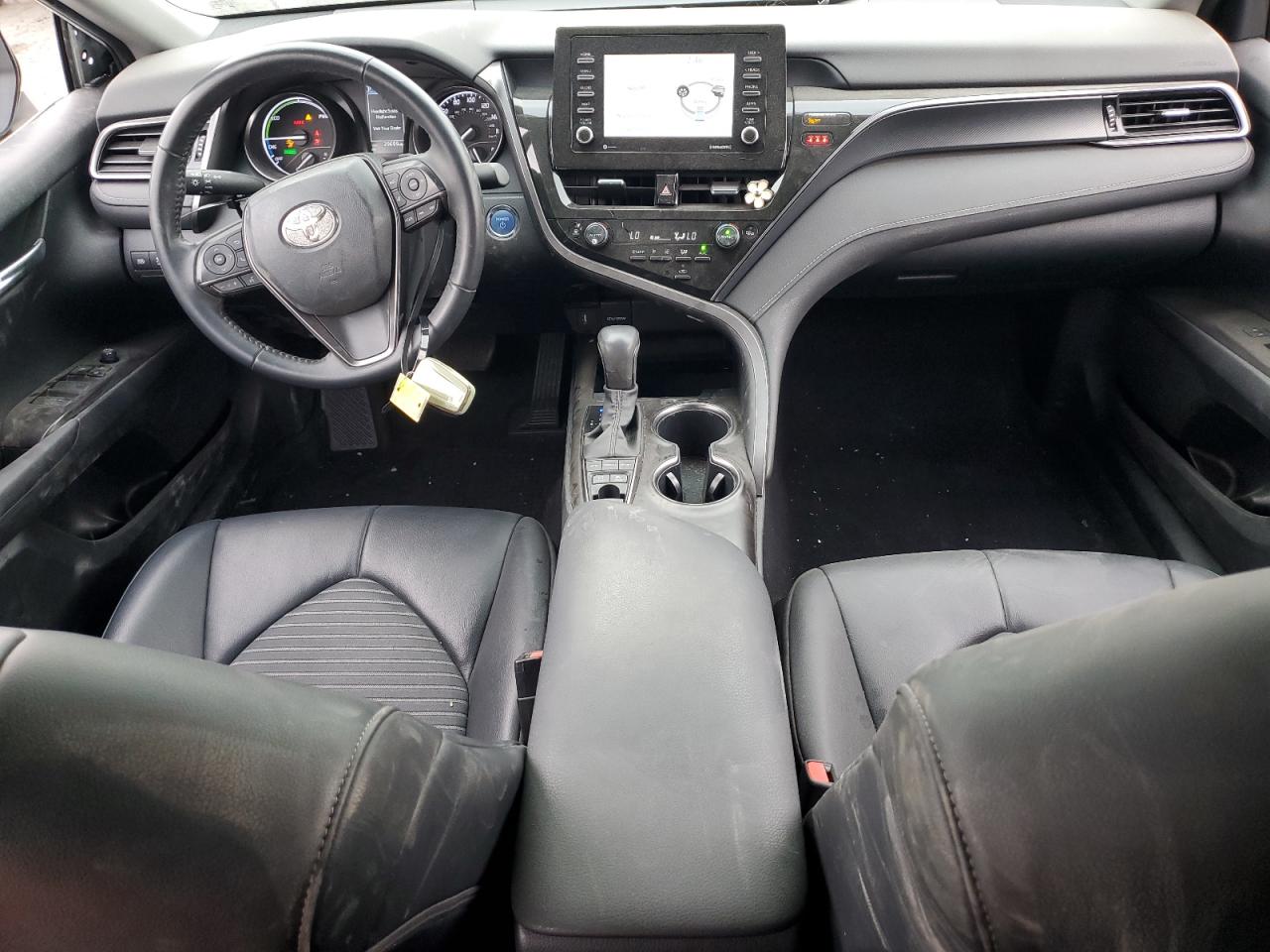 2023 Toyota Camry - Image 8