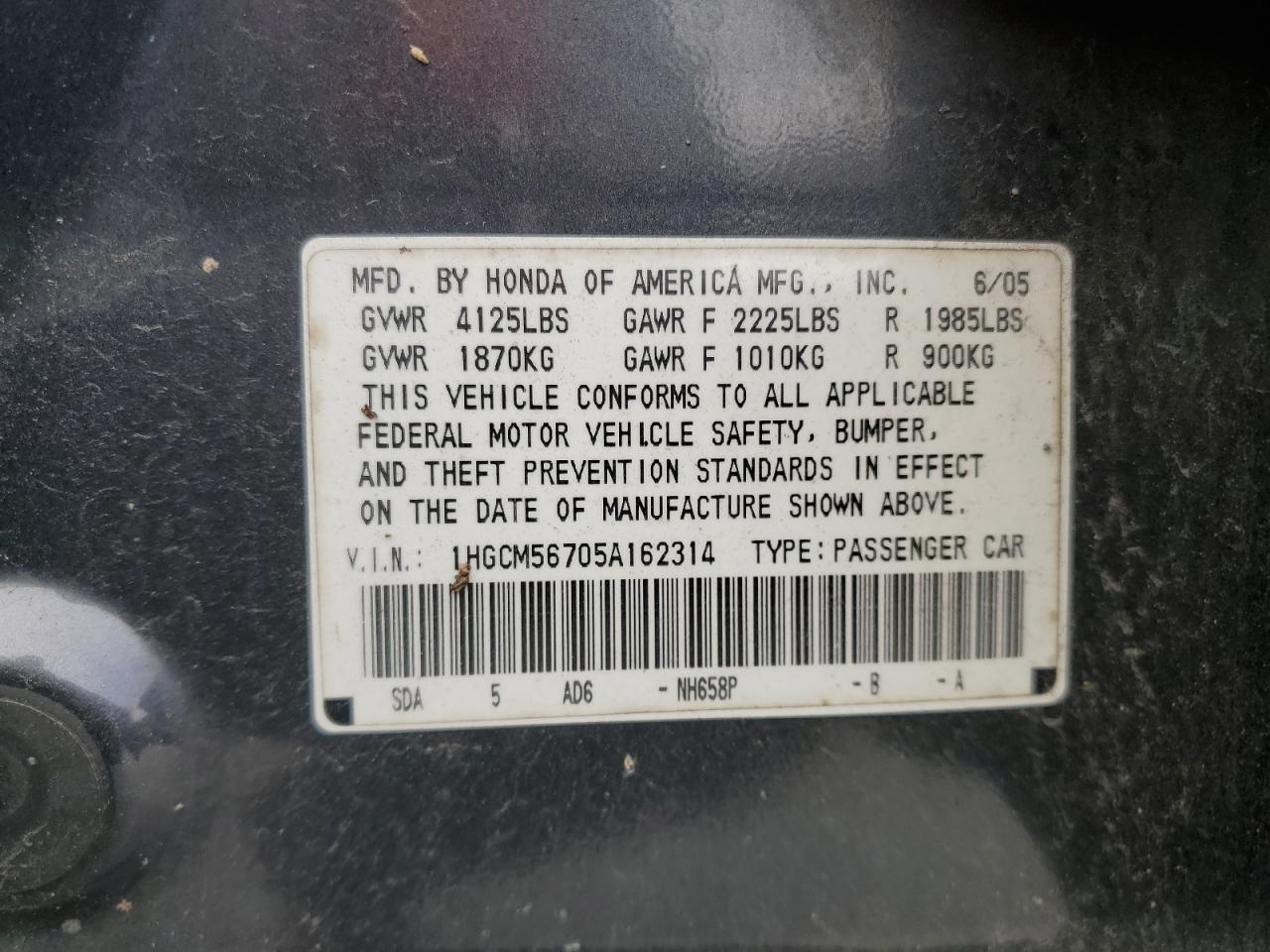 2005 Honda Accord - Image 12