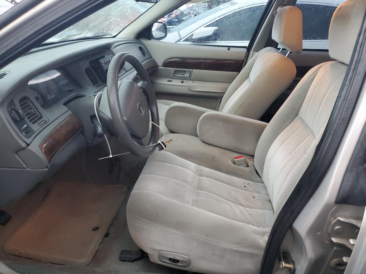 2005 Mercury Grand Marquis - Image 7